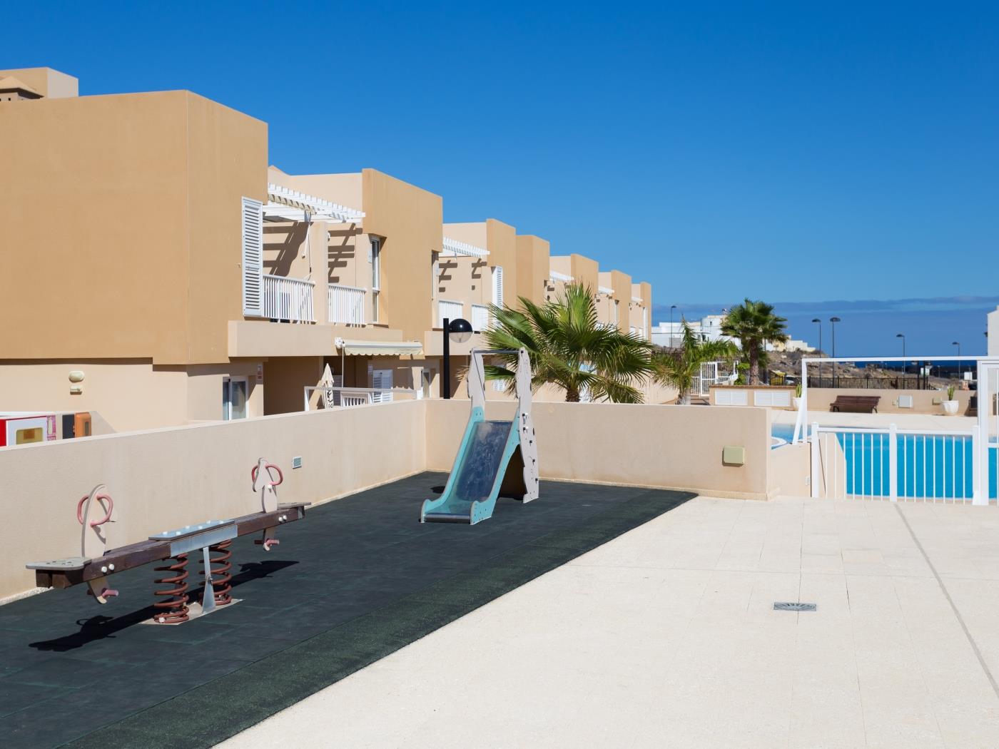 Nice terrace apartment, shared pool - PORÍS 2 in Porís de Abona